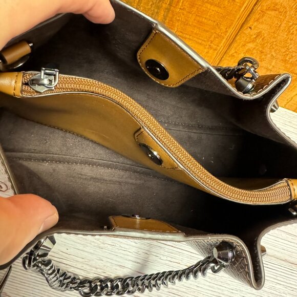 MICHAEL KORS Zena Small Convertible Chain Messenger - Picture 5 of 7